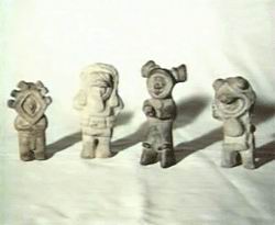 Les figurines Terracotta d'Equateur