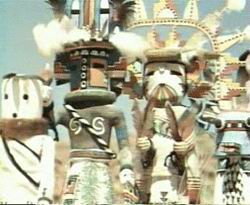 Les pourpes Kachinas des indiens Hopis